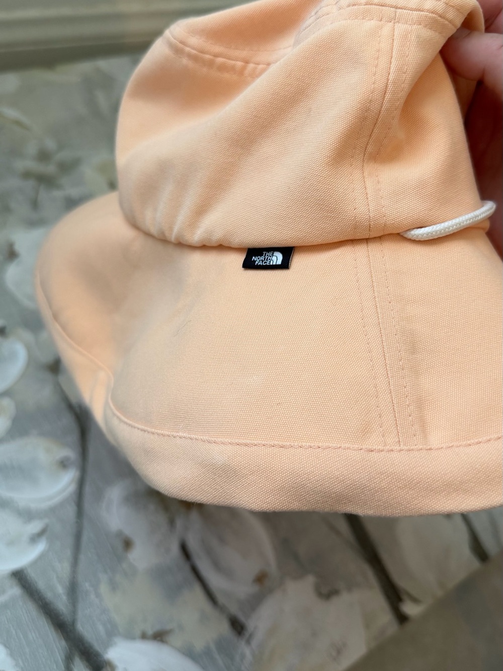 The North Face Soft Peach Sun Bucket Hat - Picture 5 of 7